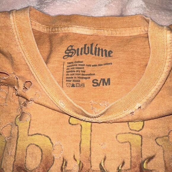 Urban Outfitters Women's S/M Sublime Distressed With Holes Oversized Tee T-Shirt - Picture 6 of 6